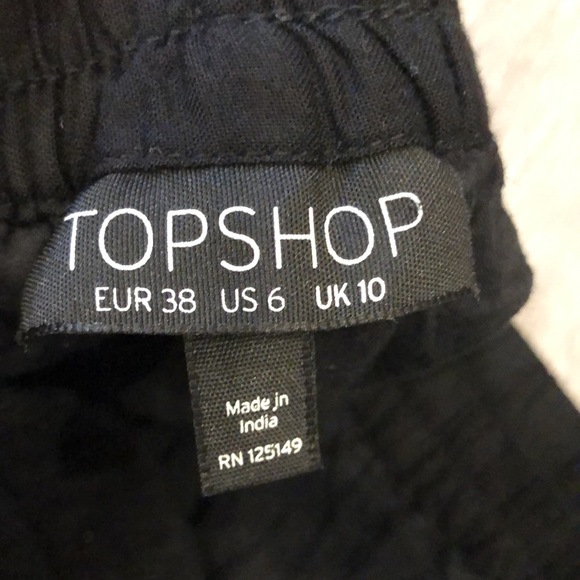 Black Topshop shorts - size 6 - Picture 3 of 6